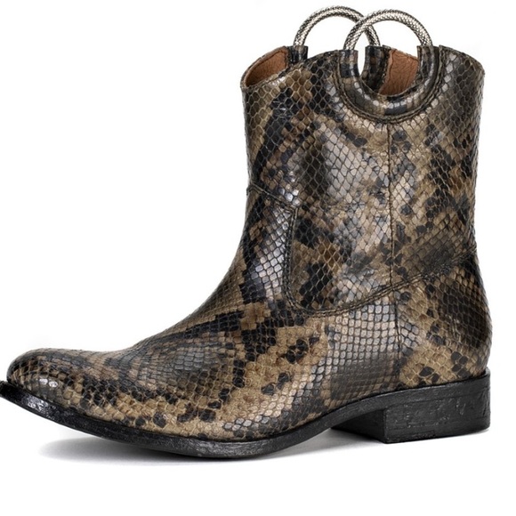 Frye Snake-Embossed Animal Print Melissa Leather Ankle Western Bootie Size 5.5 - Picture 3 of 12